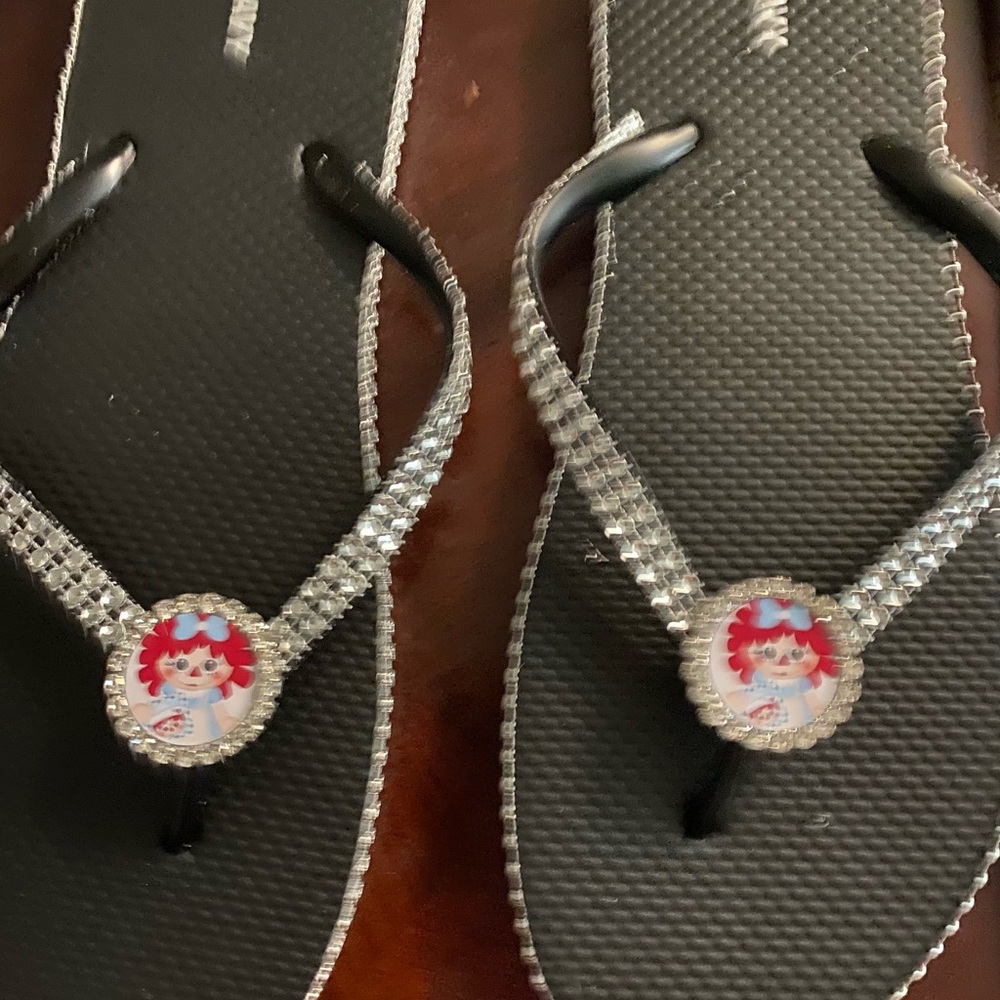 Raggedy Ann flip flops